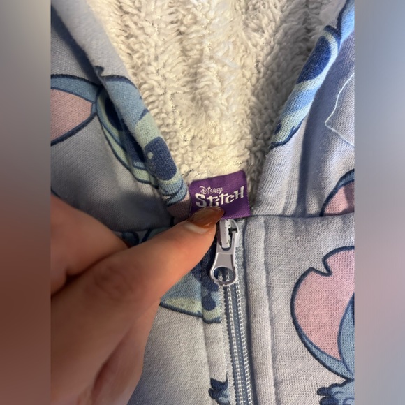•4 for $25• DISNEY stitch hoodie 4 - Picture 2 of 7